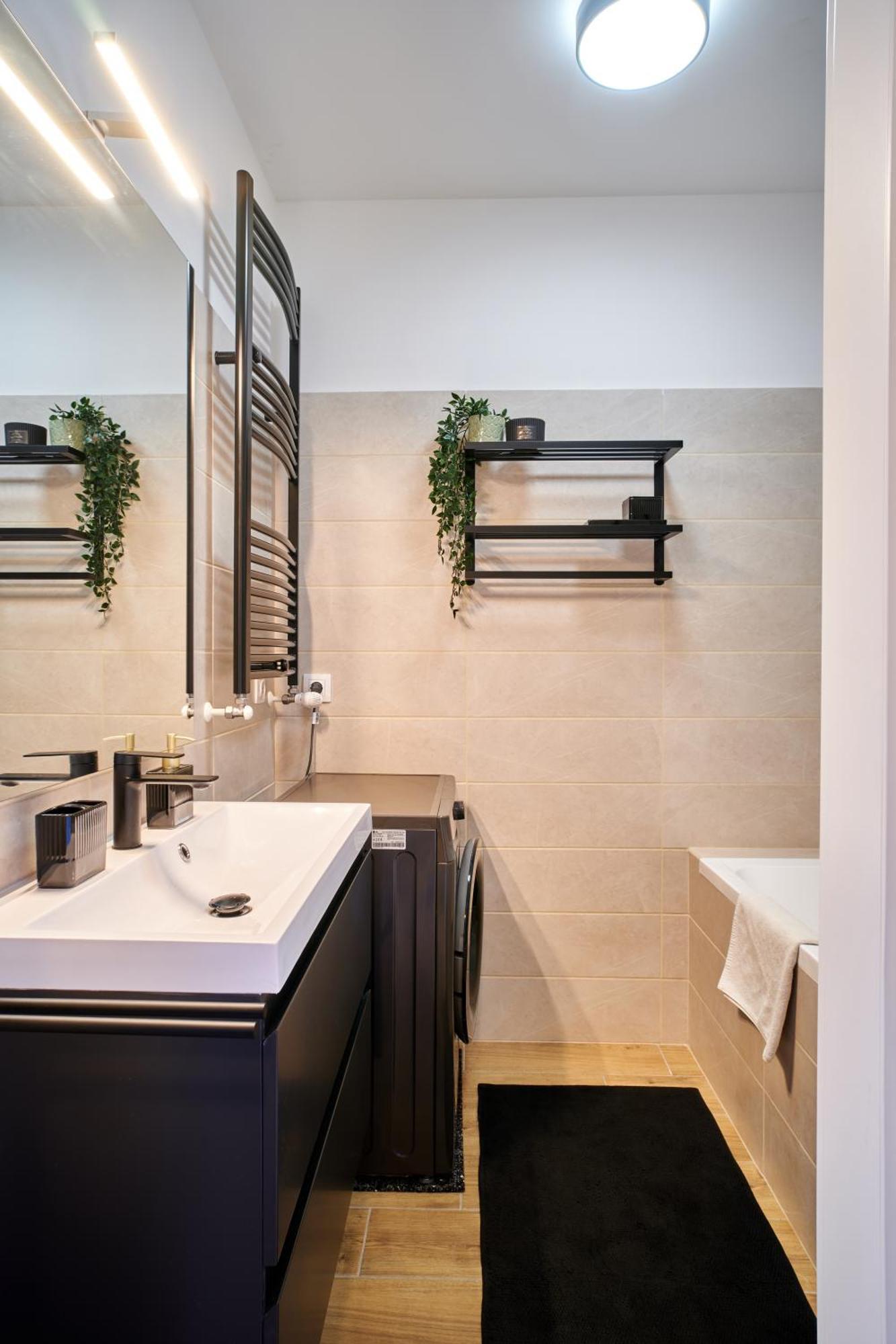 Golden Bard Apartament *